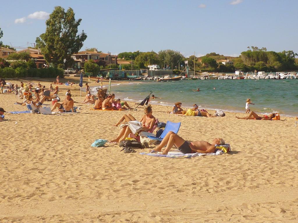 Appartamenti Cannigione La Conia Quarto foto
